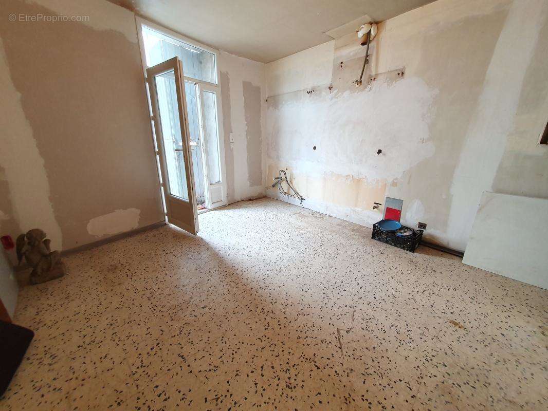 Appartement à VIAS