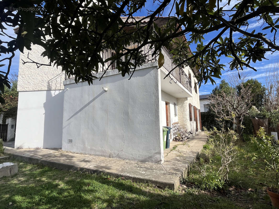 Maison à NIMES