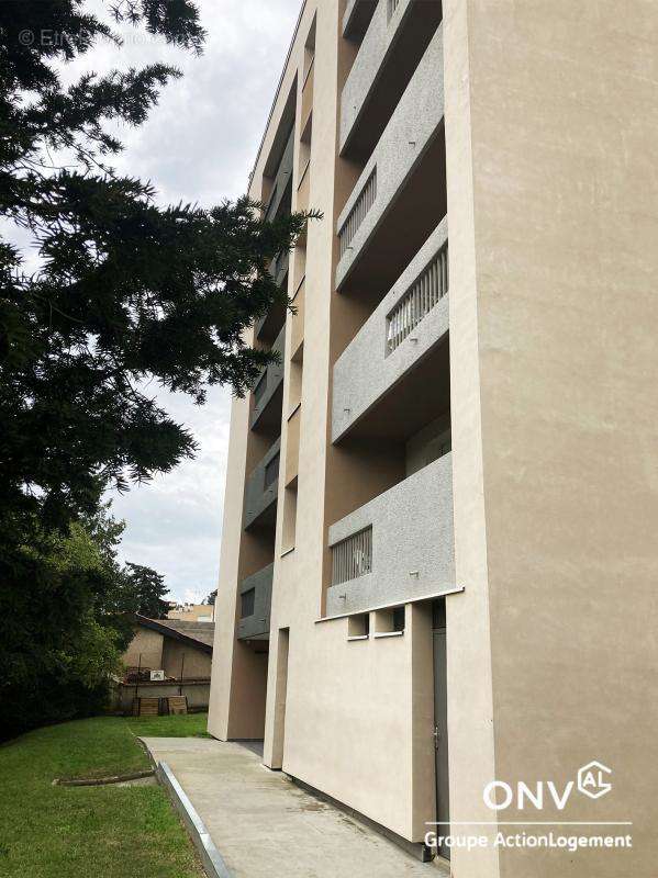 Appartement à PONT-EVEQUE