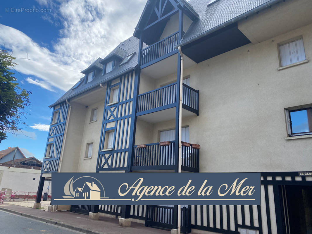 Appartement à BLONVILLE-SUR-MER