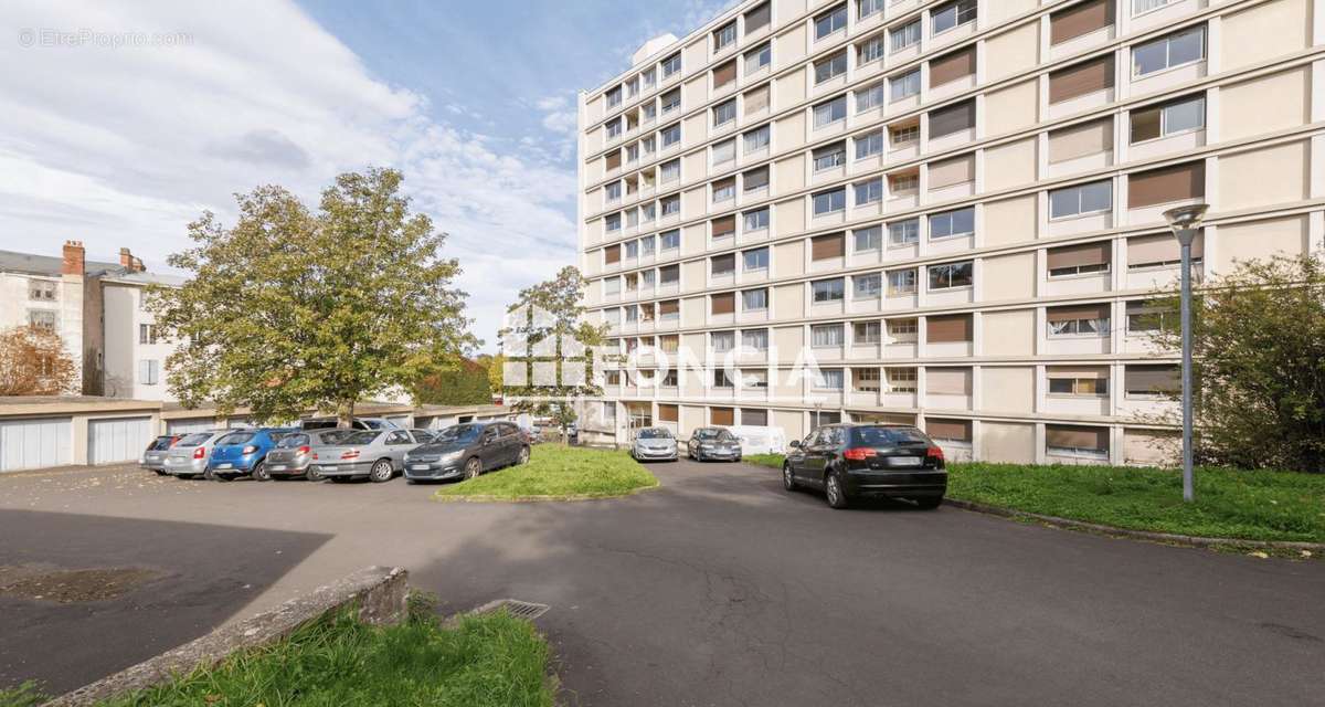 Appartement à CHAMALIERES