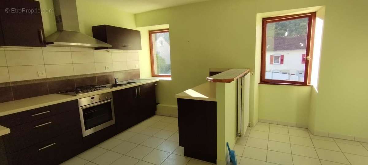 Appartement à ECHENOZ-LA-MELINE