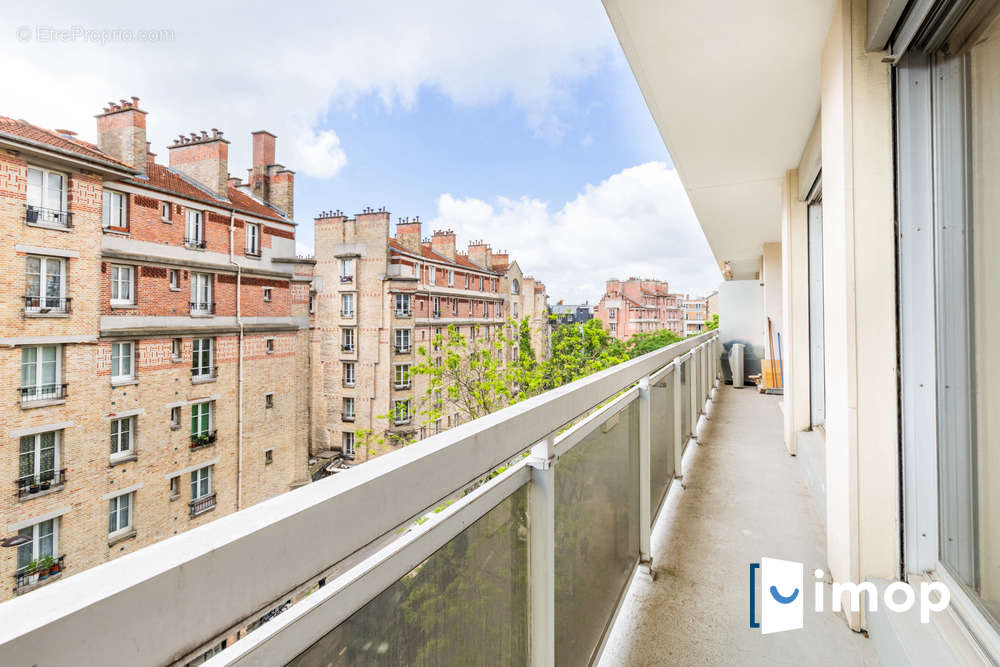 Appartement à PARIS-20E