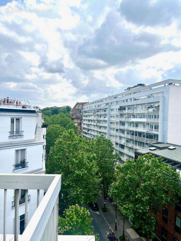 Appartement à PARIS-19E