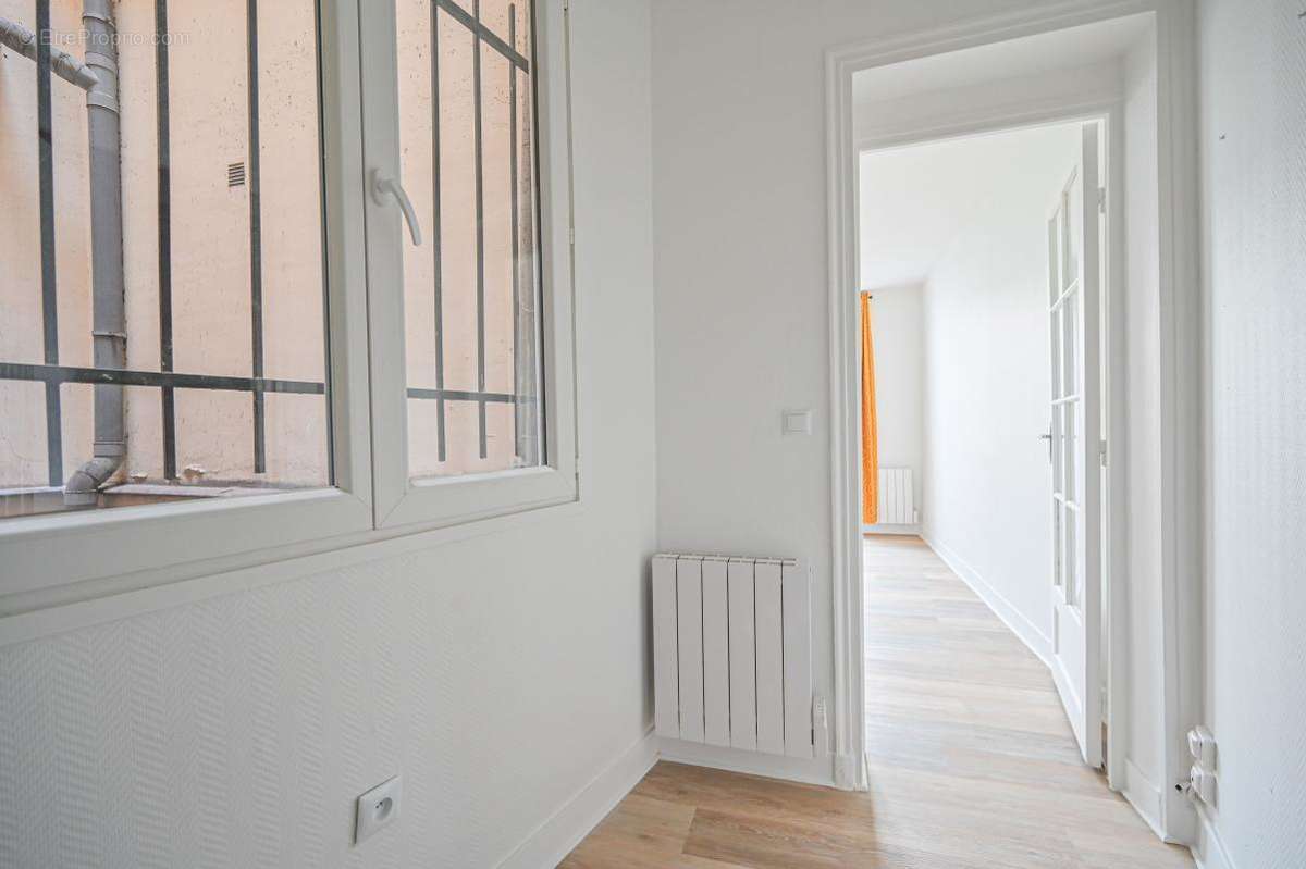 Appartement à PARIS-19E