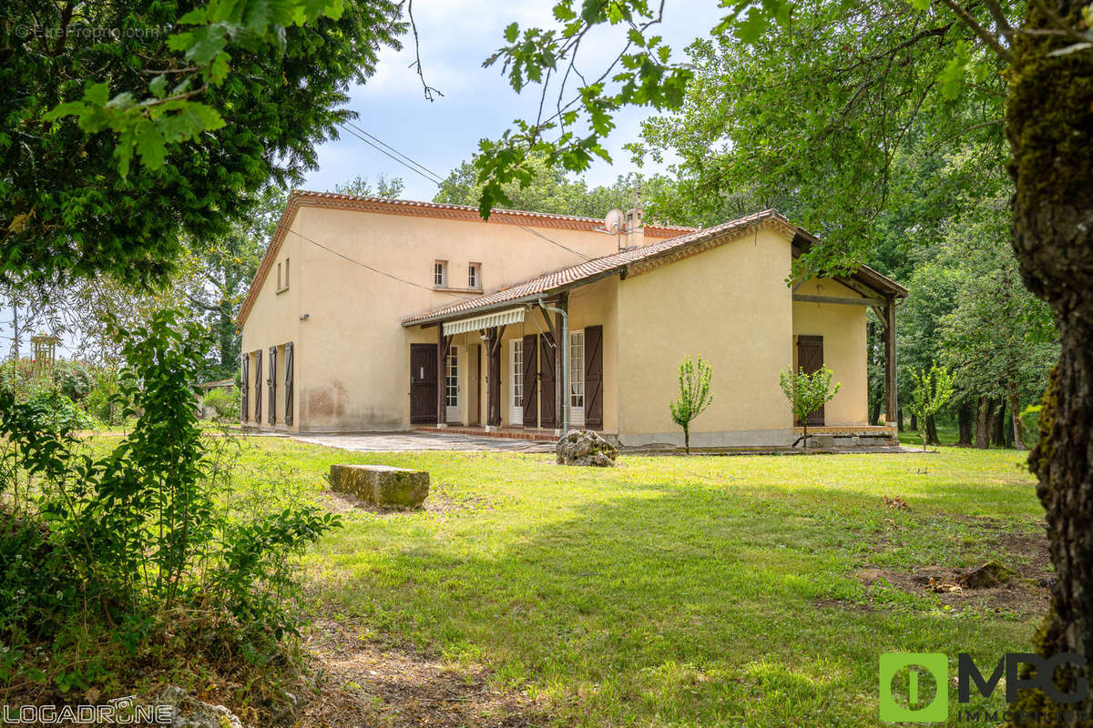 Maison à PENNE-D&#039;AGENAIS