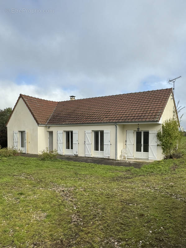 Maison à CHANTENAY-SAINT-IMBERT