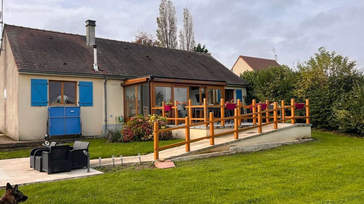 Maison à LIZY-SUR-OURCQ