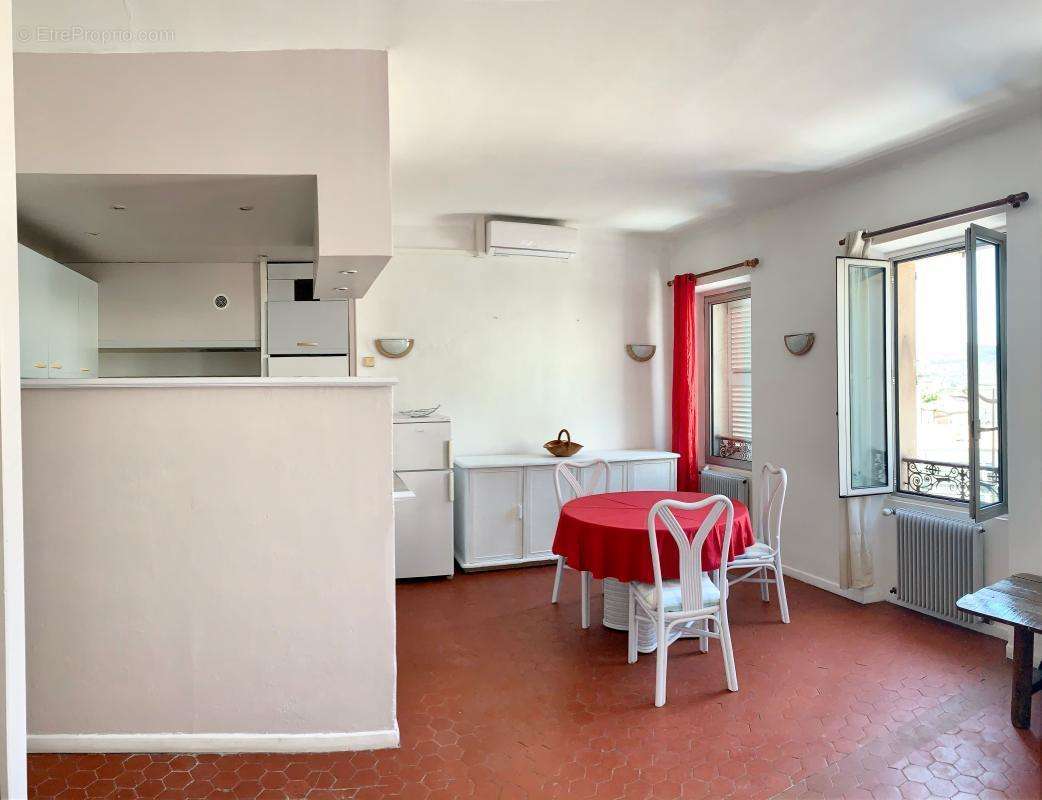 Appartement à DRAGUIGNAN