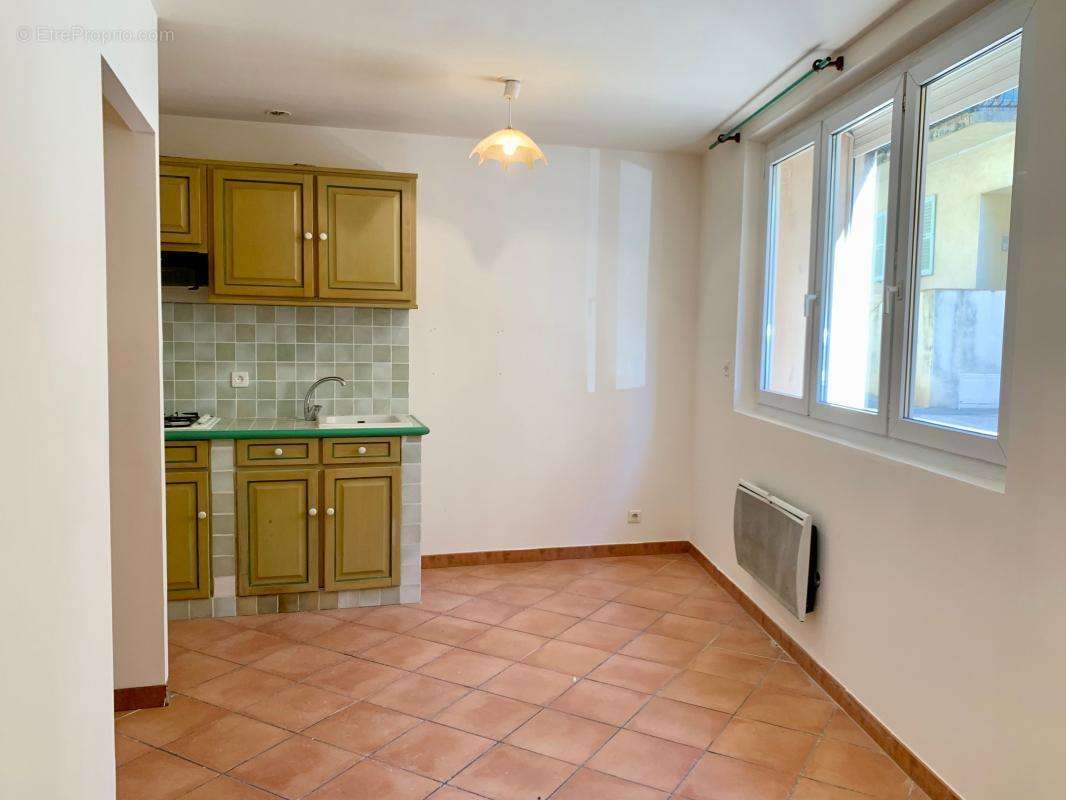 Appartement à DRAGUIGNAN