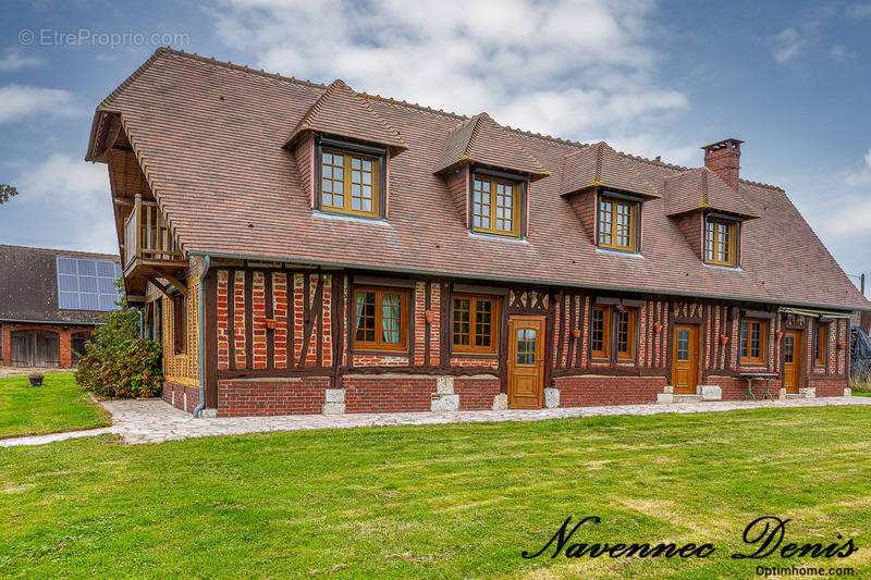 Maison à BOURGTHEROULDE-INFREVILLE