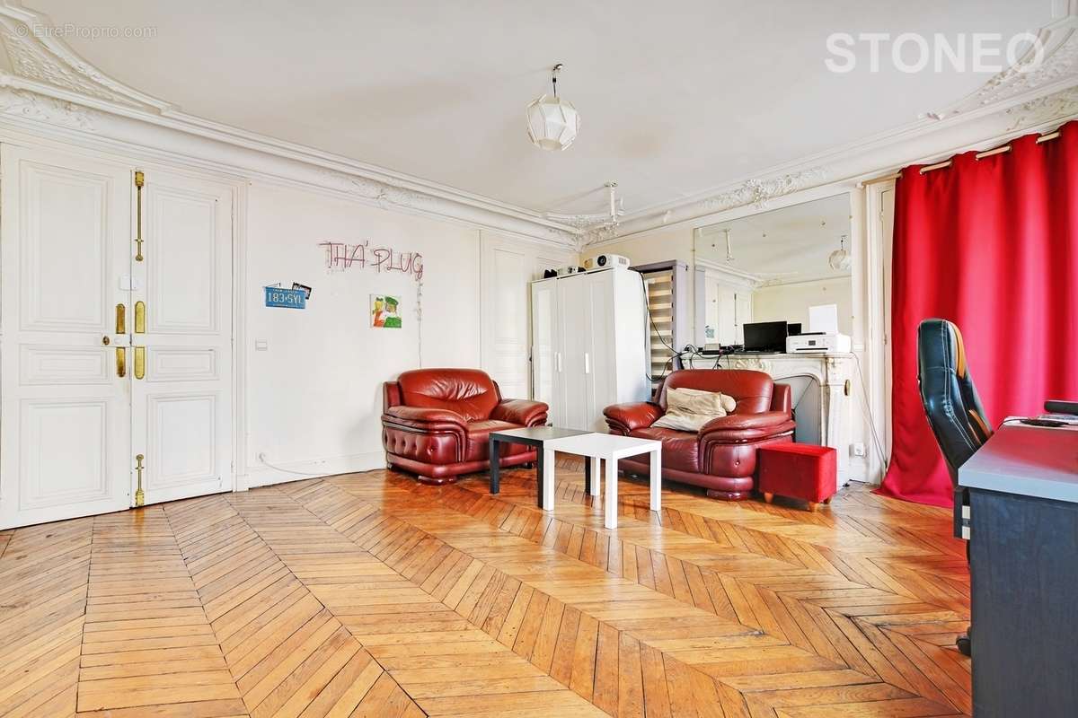 Appartement à PARIS-18E