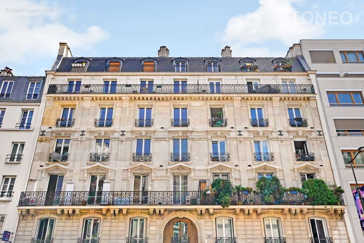 Appartement à PARIS-18E