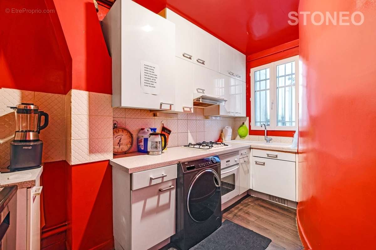 Appartement à PARIS-18E