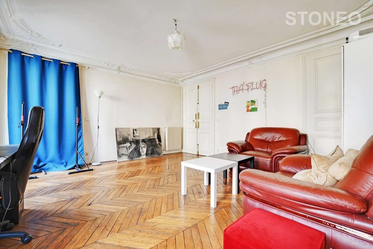 Appartement à PARIS-18E