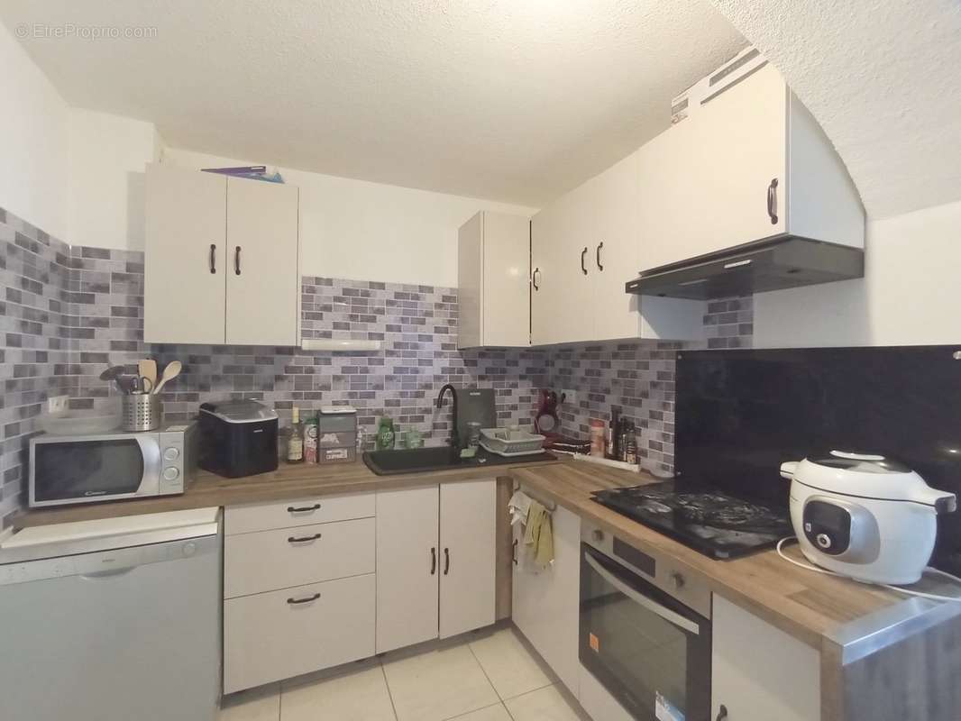 Appartement à ROUJAN