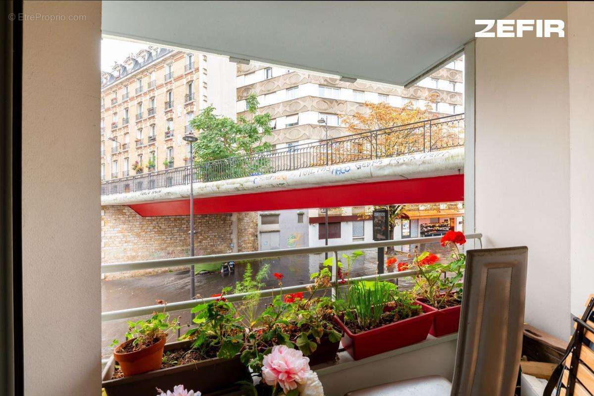 Appartement à PARIS-19E