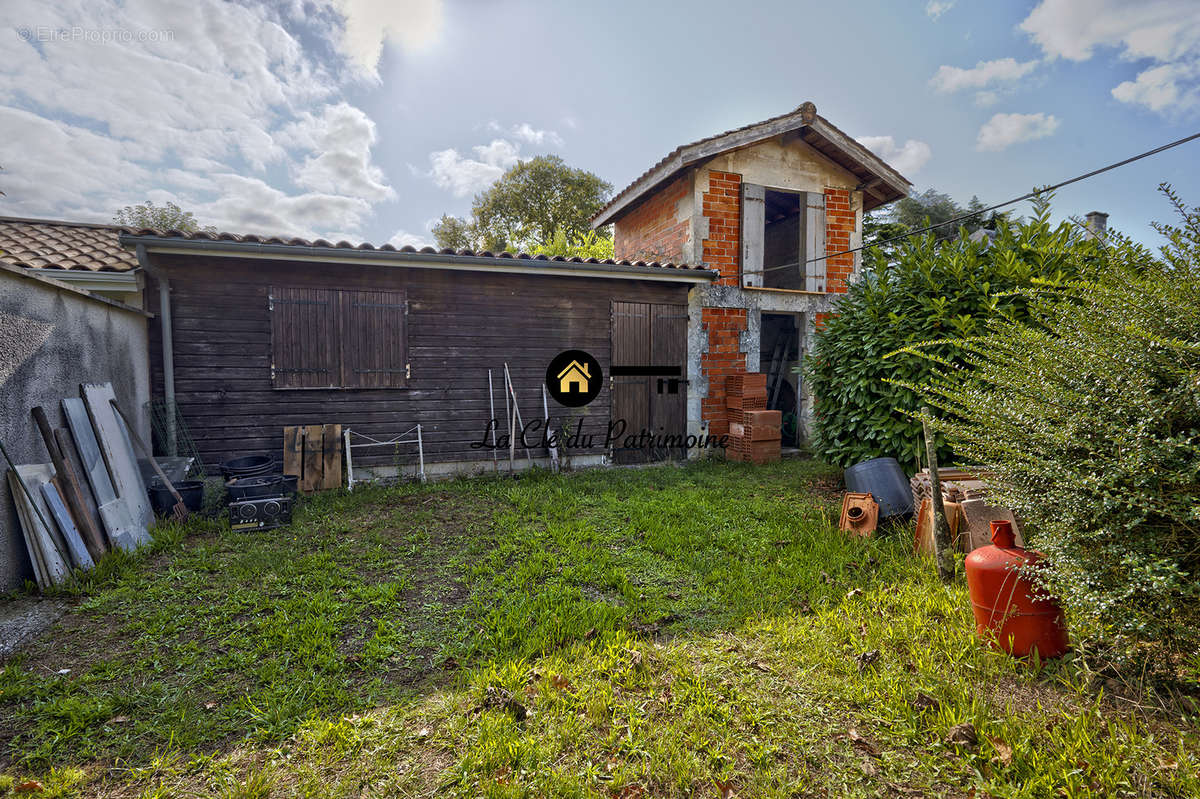 Maison à EYSINES