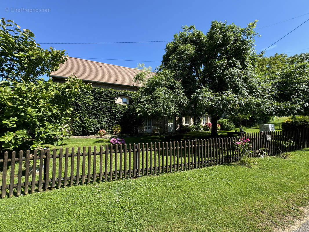 Maison à PREMERY