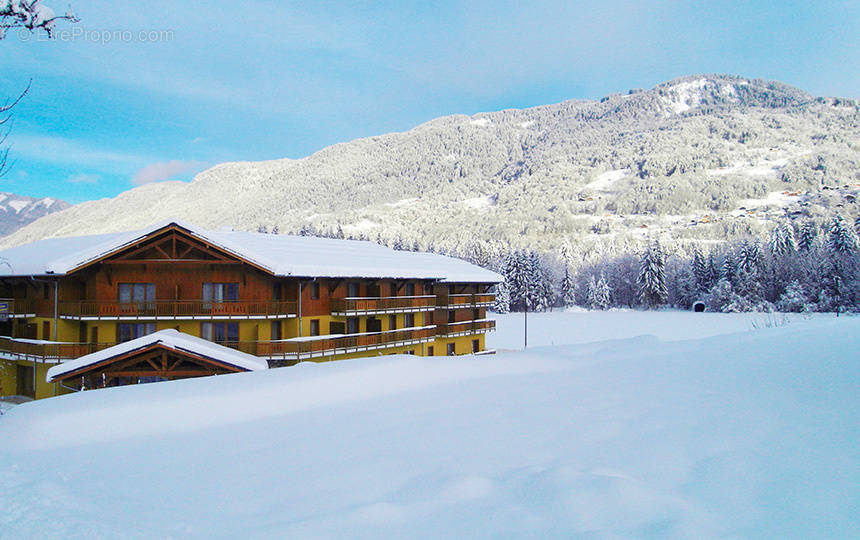 Appartement à MORILLON