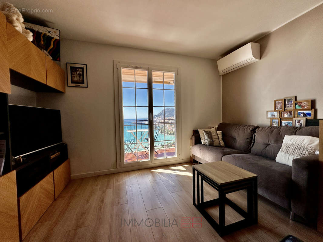 Appartement à ROQUEBRUNE-CAP-MARTIN