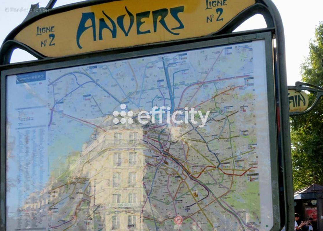 Appartement à PARIS-9E