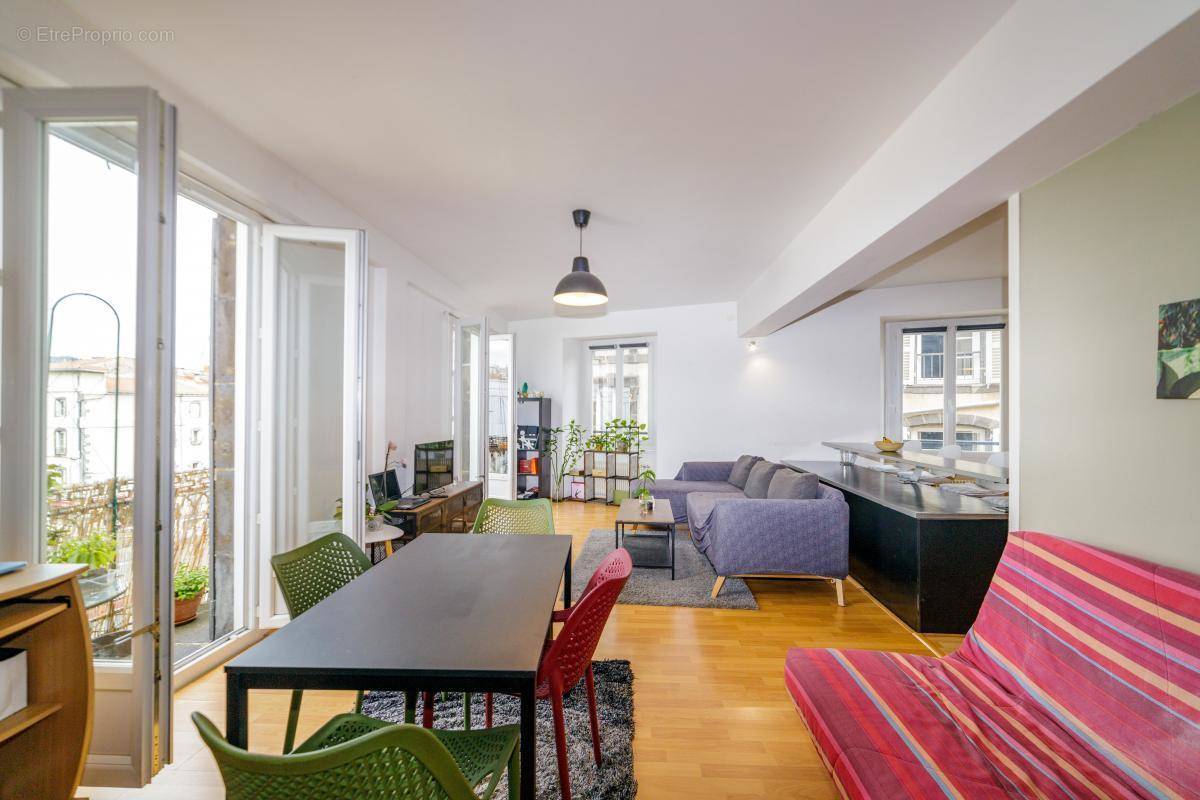 Appartement à CLERMONT-FERRAND