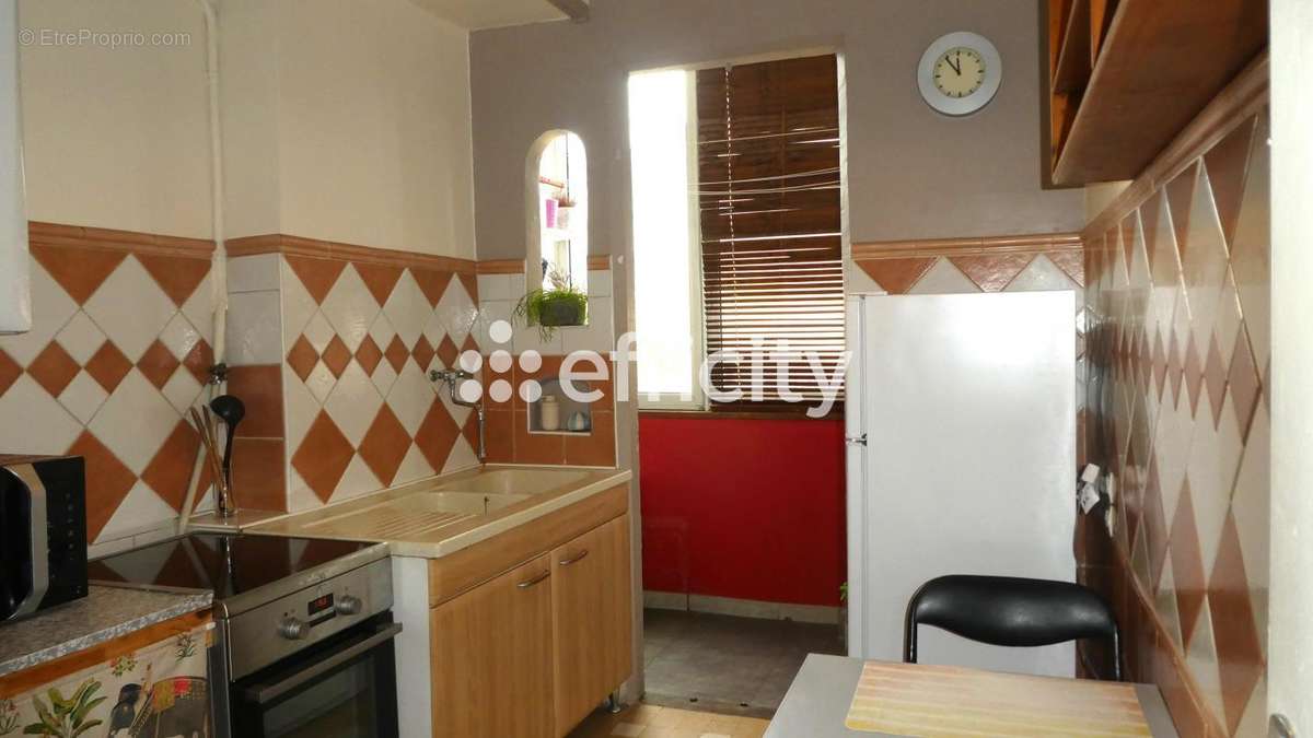 Appartement à MARSEILLE-8E