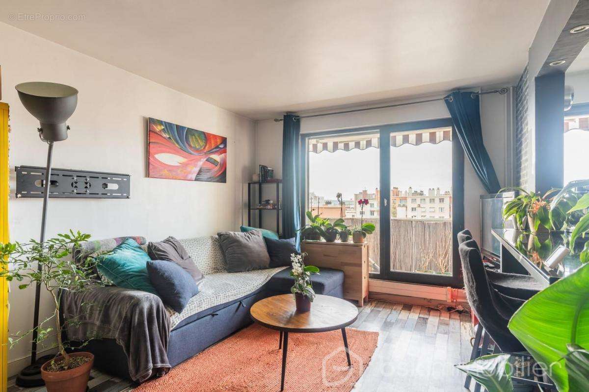 Appartement à MONTROUGE