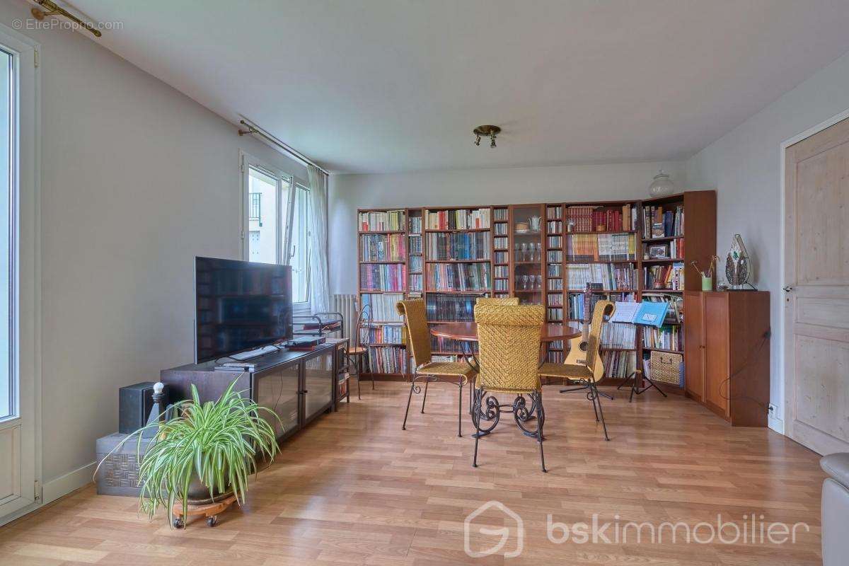 Appartement à MAISONS-LAFFITTE