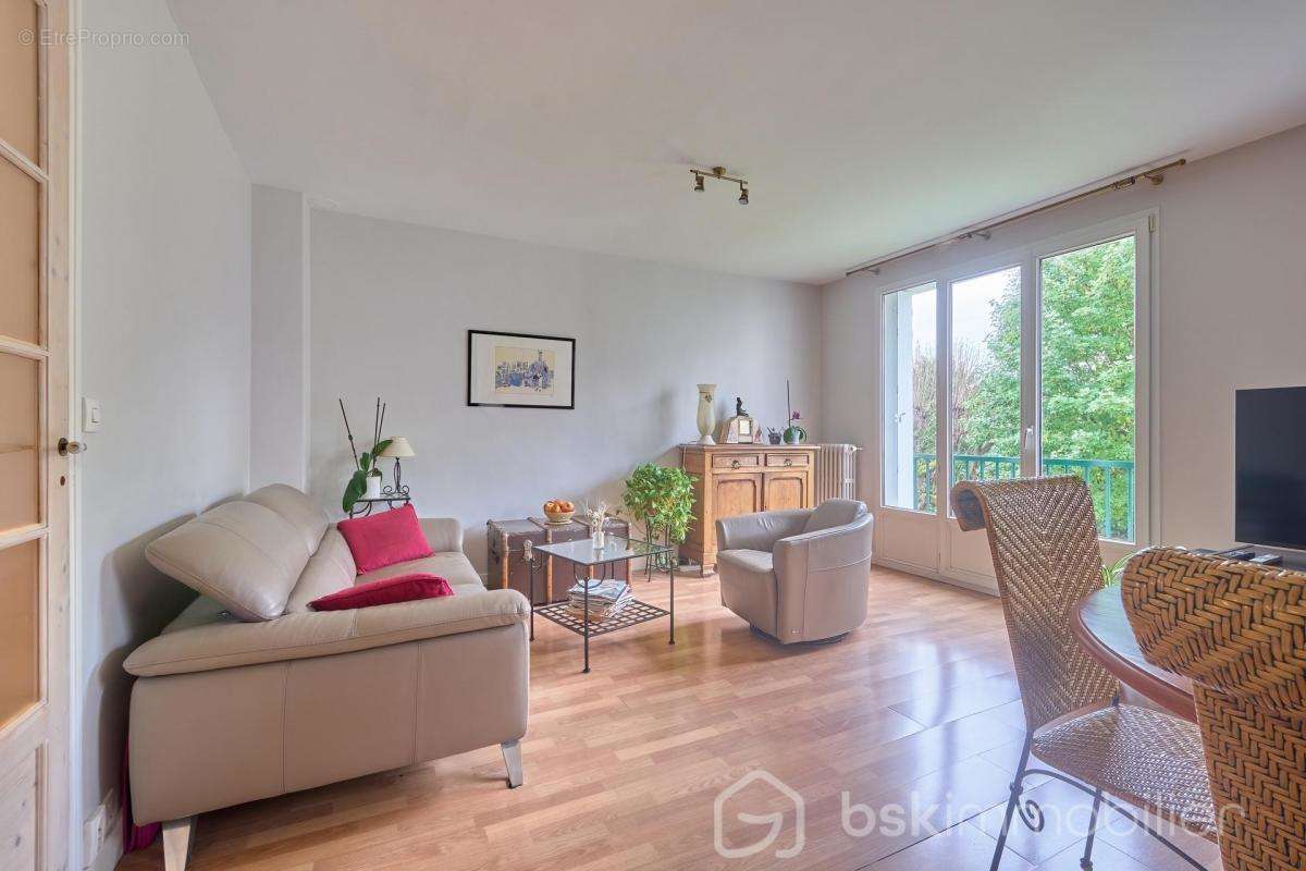 Appartement à MAISONS-LAFFITTE