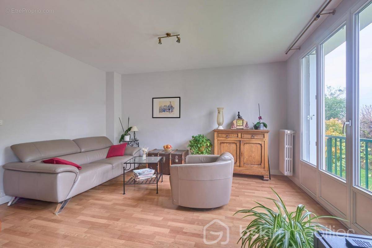 Appartement à MAISONS-LAFFITTE