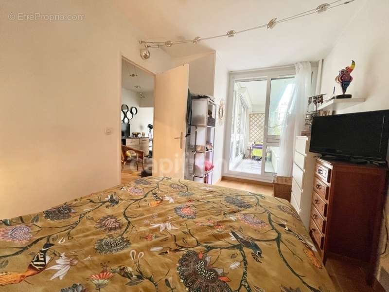 Appartement à PARIS-20E