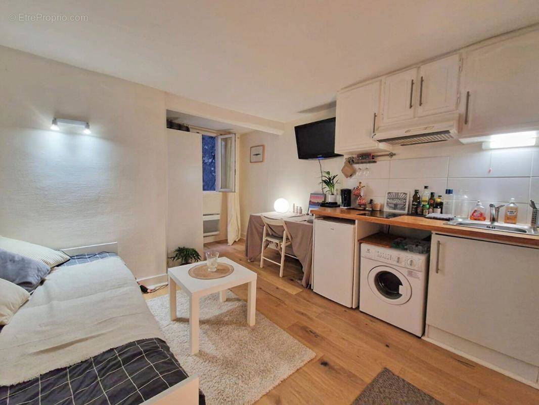 Appartement à PARIS-9E