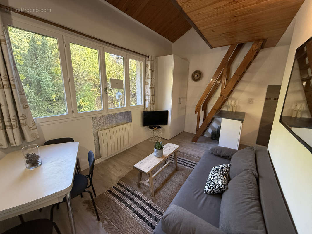 Appartement à SAINT-PONS