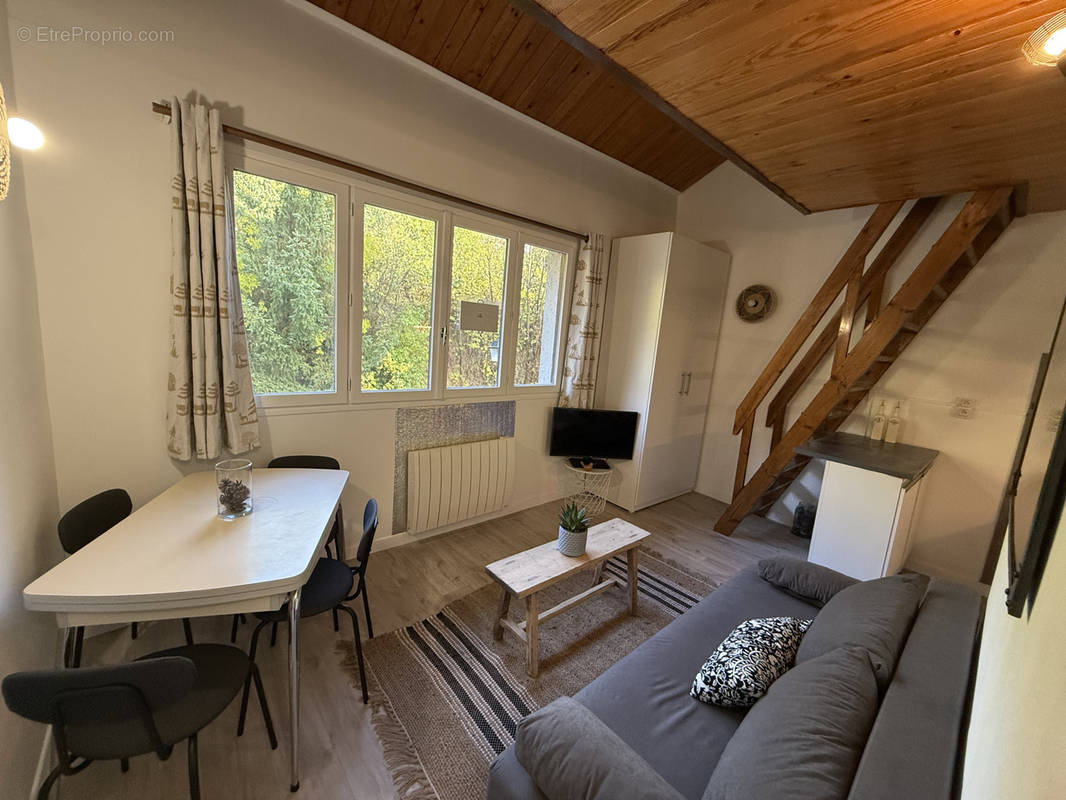 Appartement à SAINT-PONS