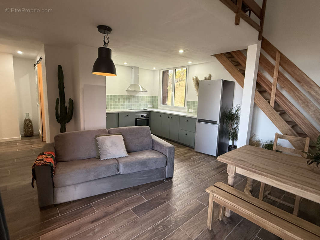 Appartement à SAINT-PONS