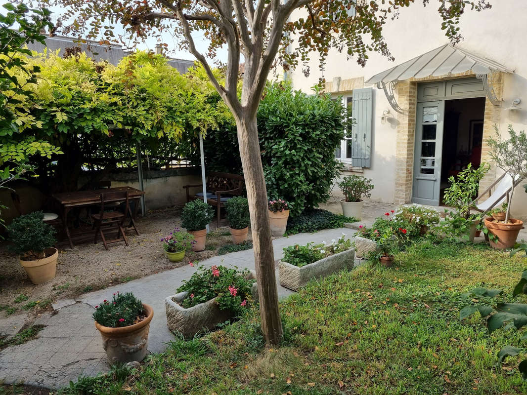 Maison à MORIERES-LES-AVIGNON