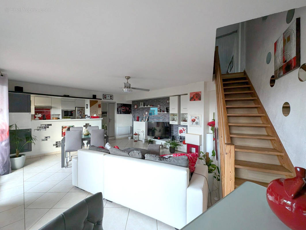 Appartement à FREJUS