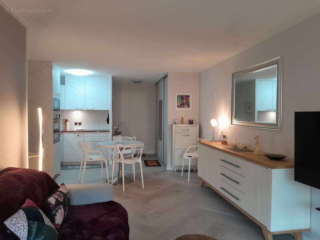 Appartement à SAINT-RAPHAEL