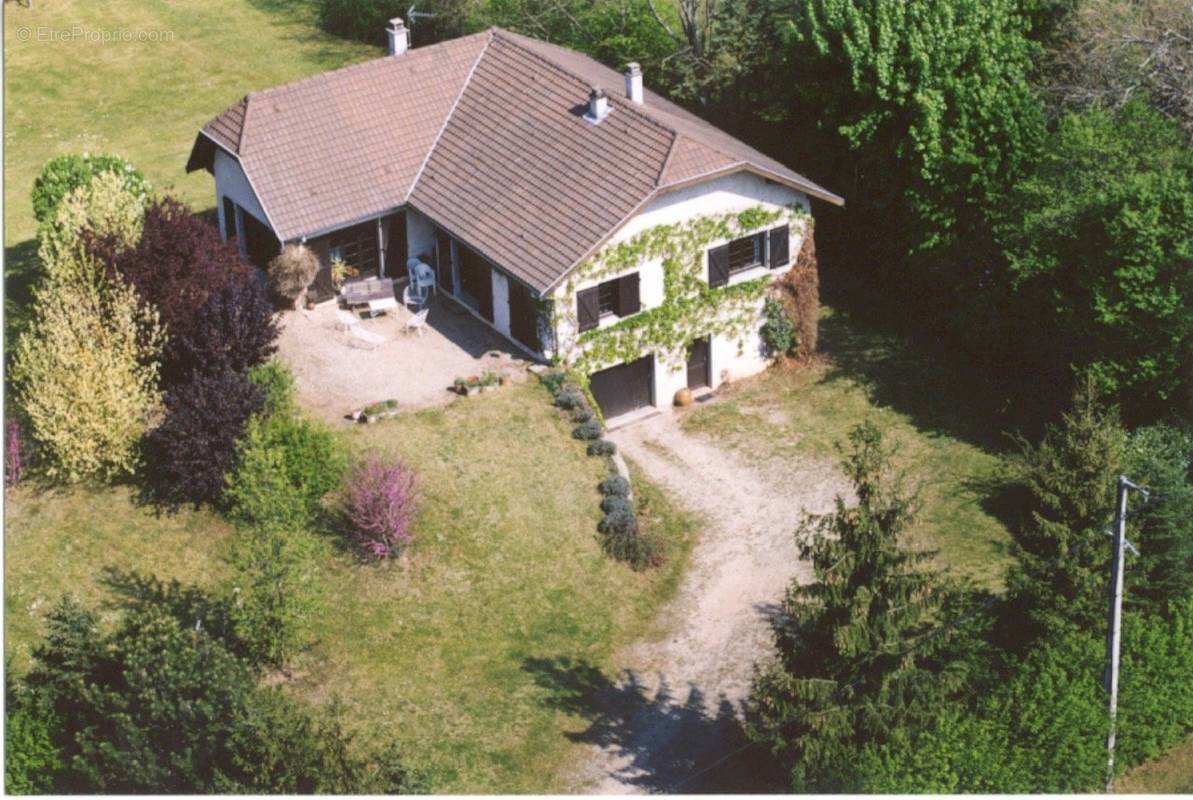 Maison à BOURGOIN-JALLIEU