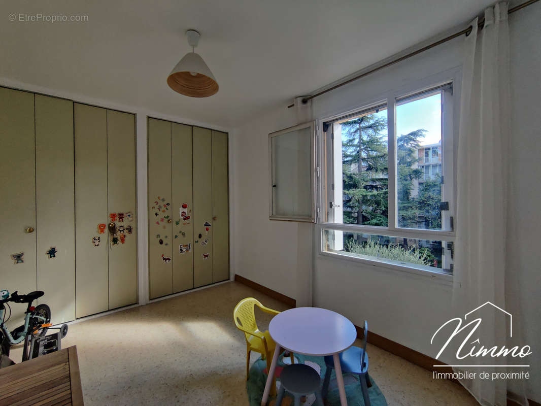 Appartement à NIMES