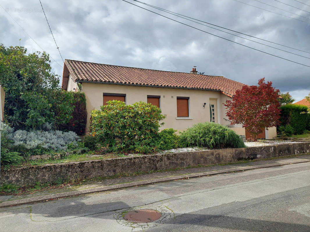 Maison à SAINT-AUBIN-LE-CLOUD