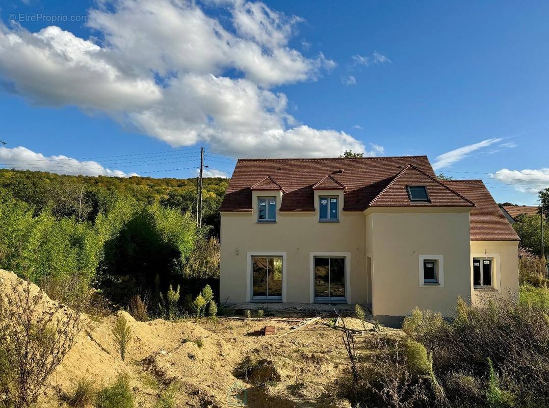 Maison à SAINT-MARTIN-LA-GARENNE