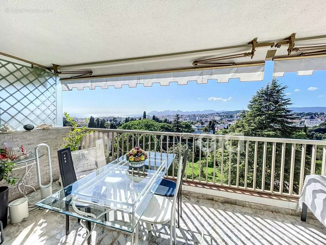 Appartement à CANNES