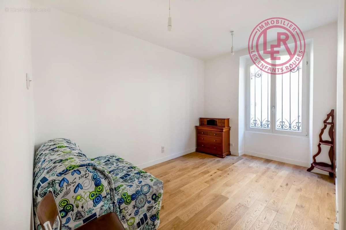 Appartement à PARIS-4E