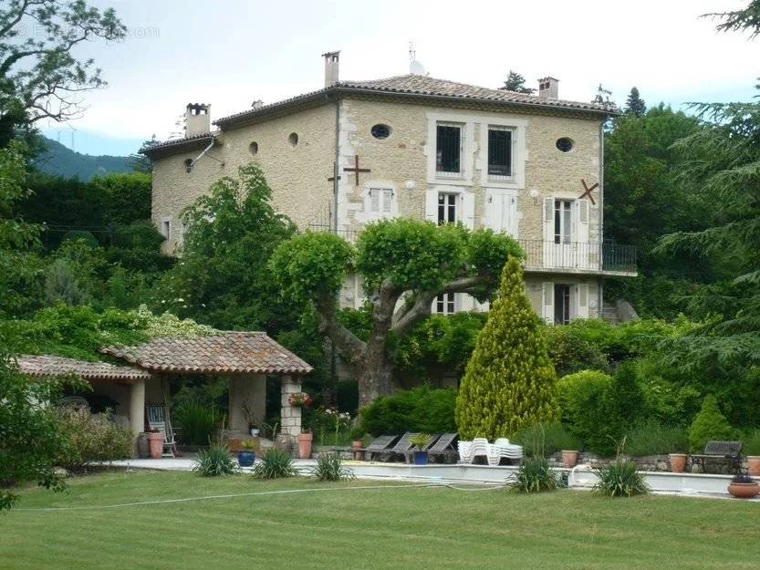 Maison à DIEULEFIT