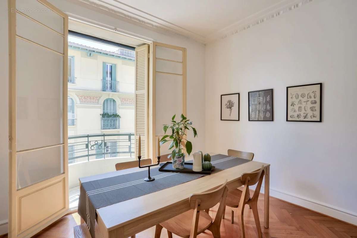 Appartement à NICE