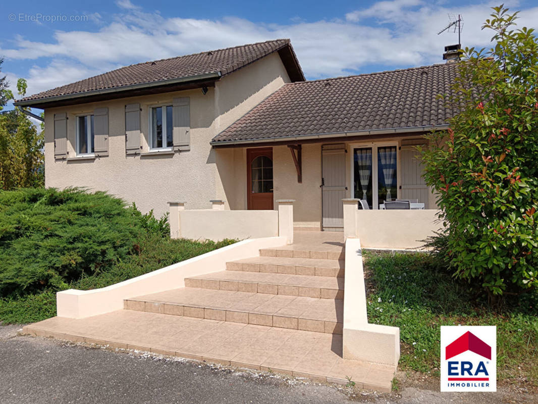 Maison à LES AVENIERES