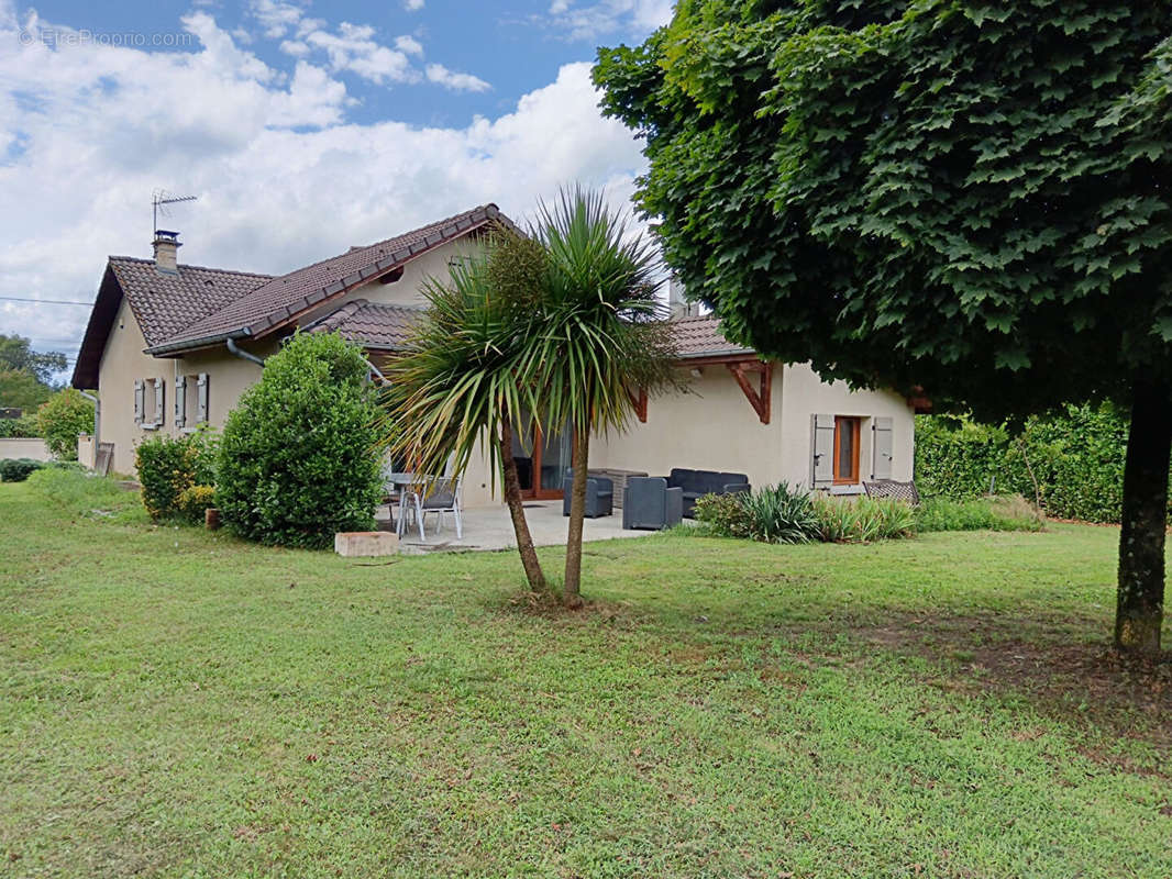 Maison à LES AVENIERES